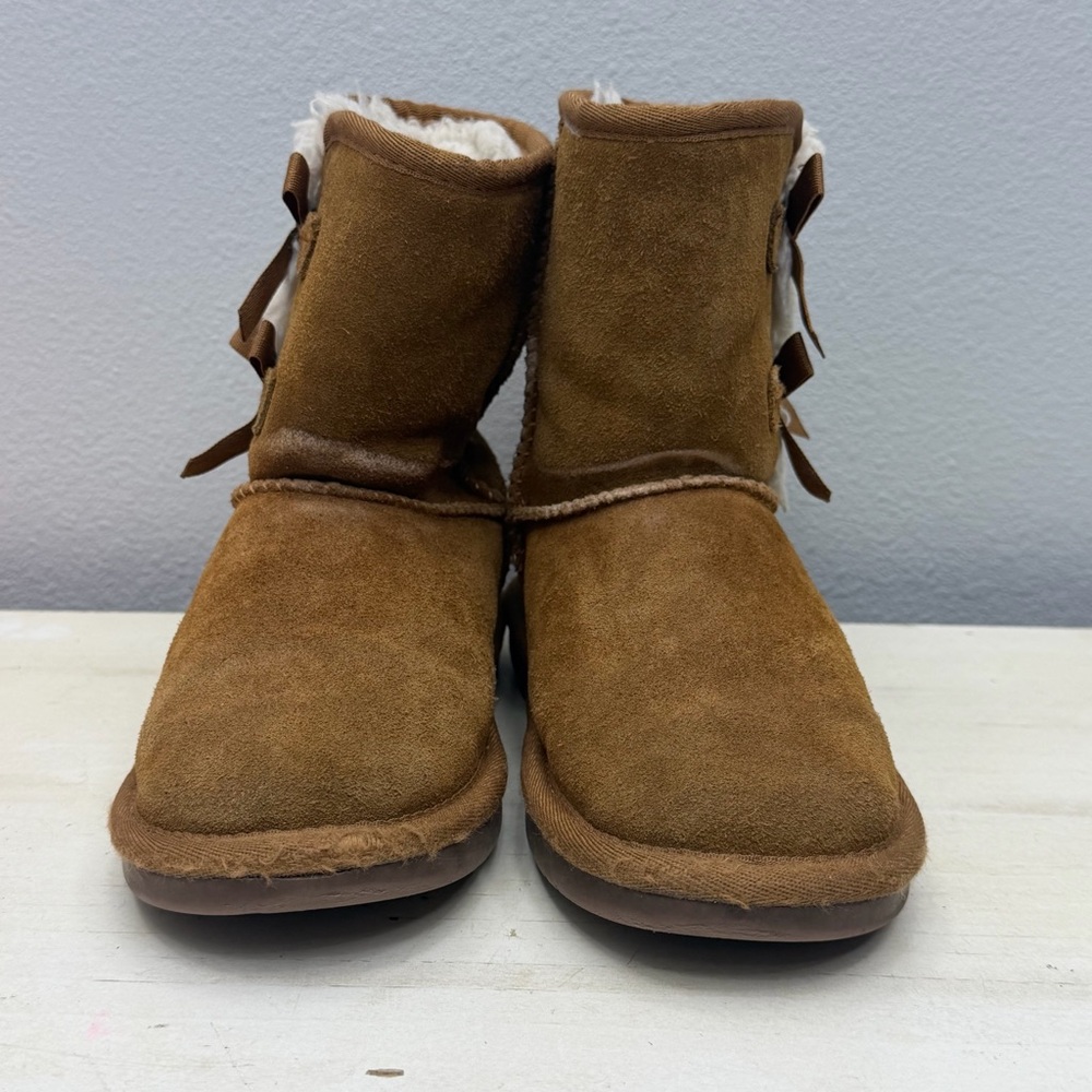 Koolaburra By Ugg Brown Suede Victoria Short Boots Size 1 - Picture 4 of 8